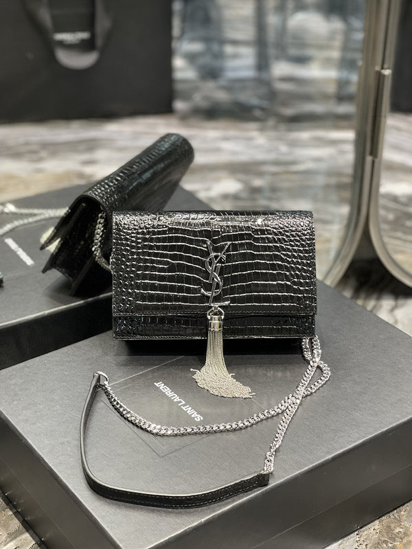 Luxurious Totes - Latest - 8806