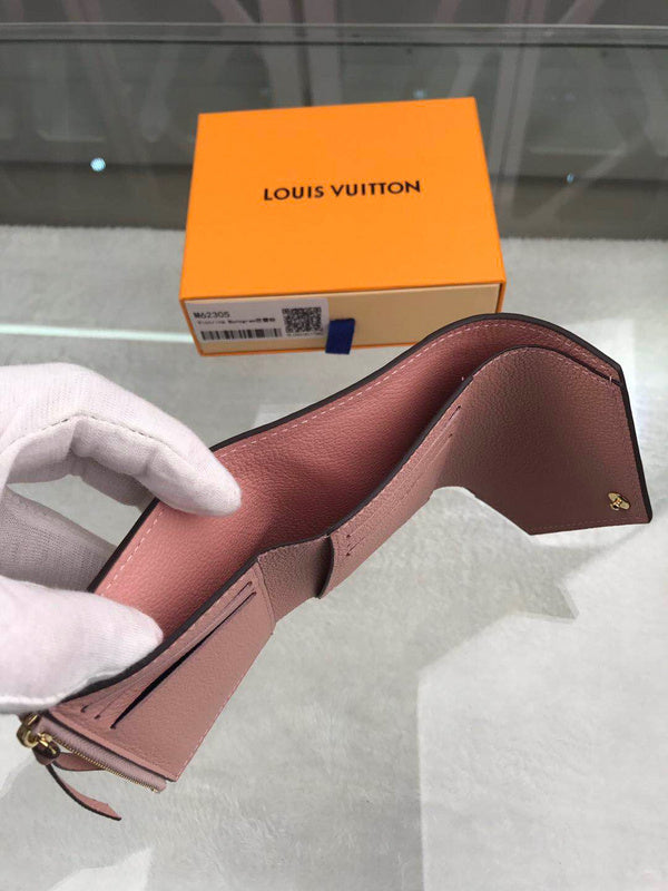 LOV - Luxurious Totes - 2341