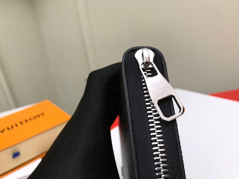 Luxurious Totes - Latest - 737