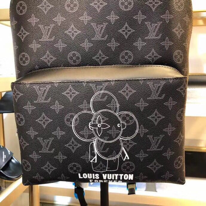 LOV - Luxurious Totes - 2748