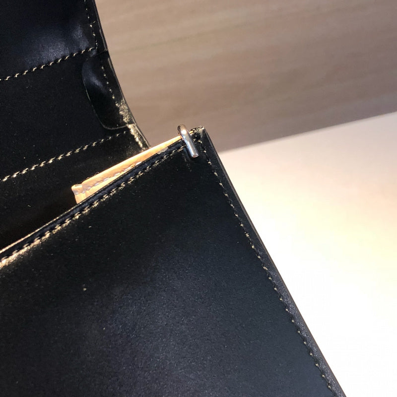 Luxurious Totes - Latest - 6046