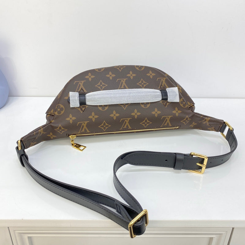 LOV - Luxurious Totes - 2000