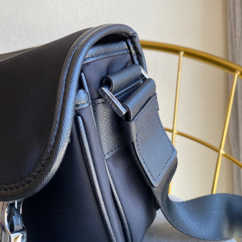PDA - Luxurious Totes - 183