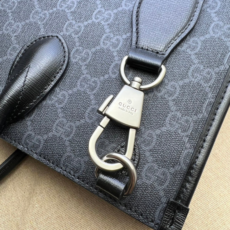 GUI - Luxurious Totes - 053