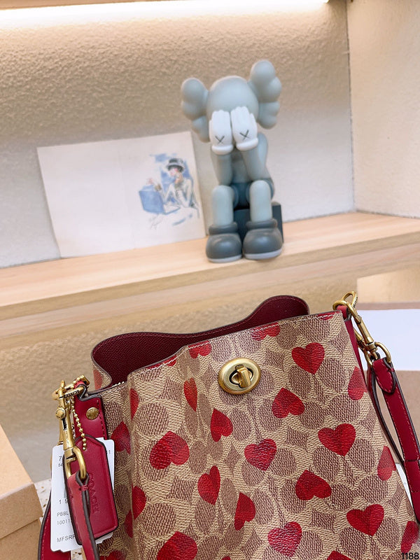 Luxurious Totes - CCH2 Bags - 101