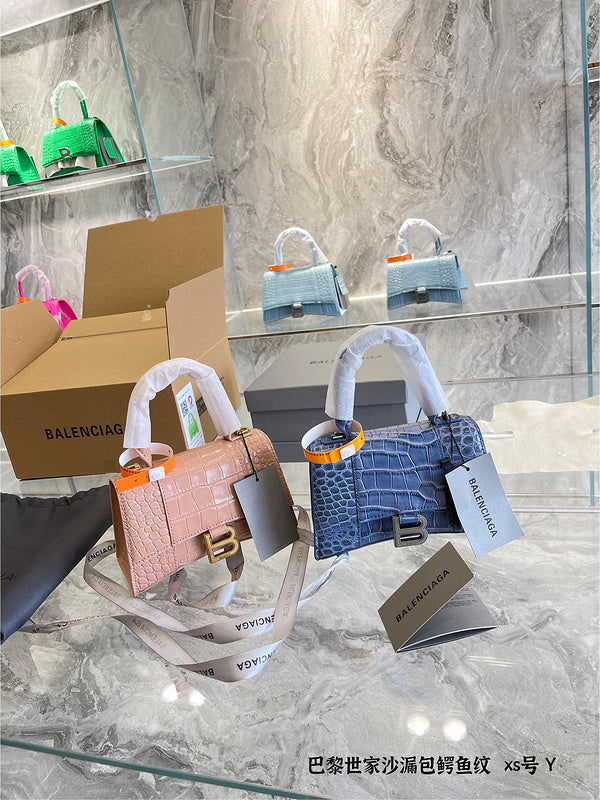 Luxurious Totes - BGA2 Bags - 096