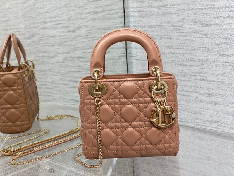 Luxurious Totes - Latest - 6232