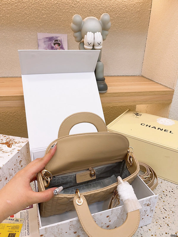 Luxurious Totes - DOR2 Bags - 050