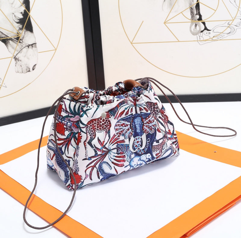 Luxurious Totes - Latest - 6729