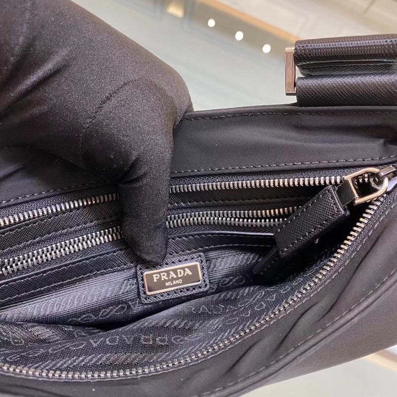 PDA - Luxurious Totes - 179