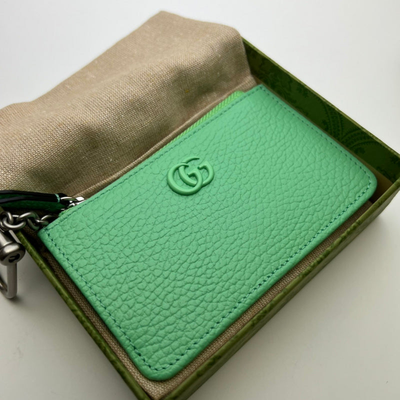 GUI - Luxurious Totes - 604