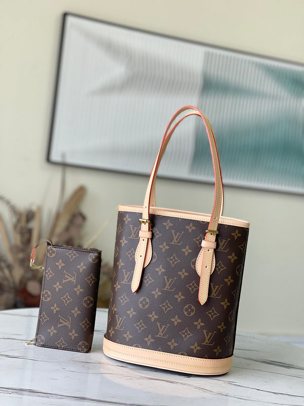LOV - Luxurious Totes - 1527