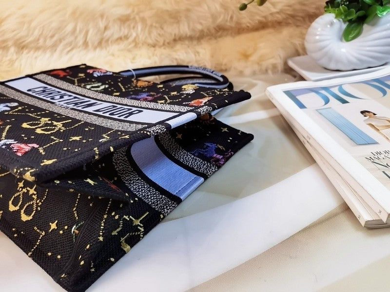 Luxurious Totes - Latest - 6242