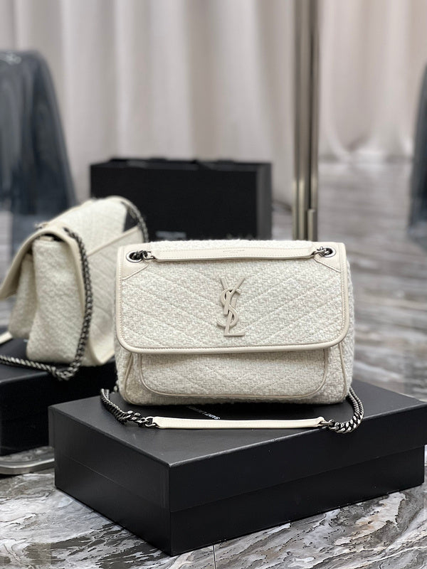 Luxurious Totes - Latest - 8462