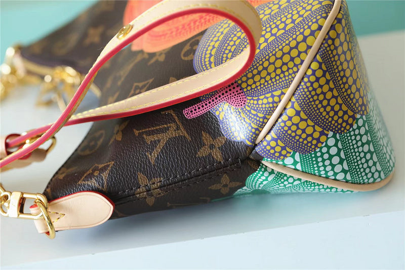 Lux-Totes - LOV Bags - 446