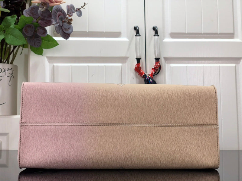 LOV - Luxurious Totes - 1577