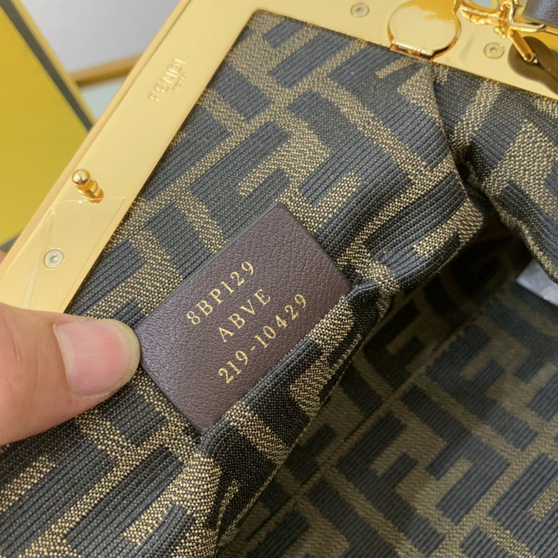 Luxurious Totes - Latest - 11143