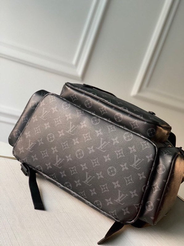 LOV - Luxurious Totes - 1876