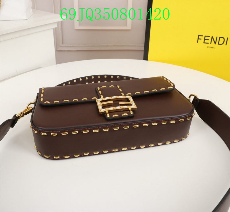 GC - Shoulder - 3264