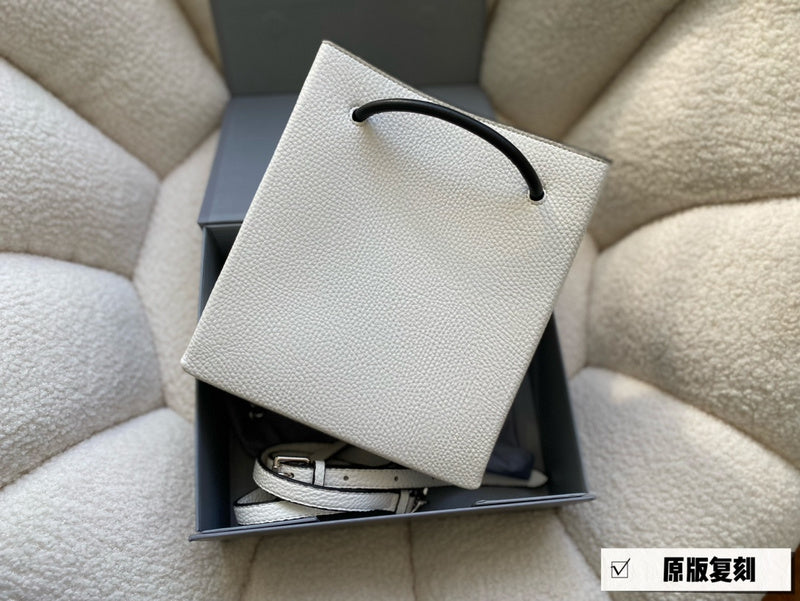Luxurious Totes - BGA2 Bags - 008