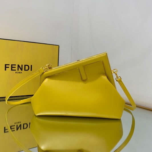 Luxurious Totes - Latest - 11404