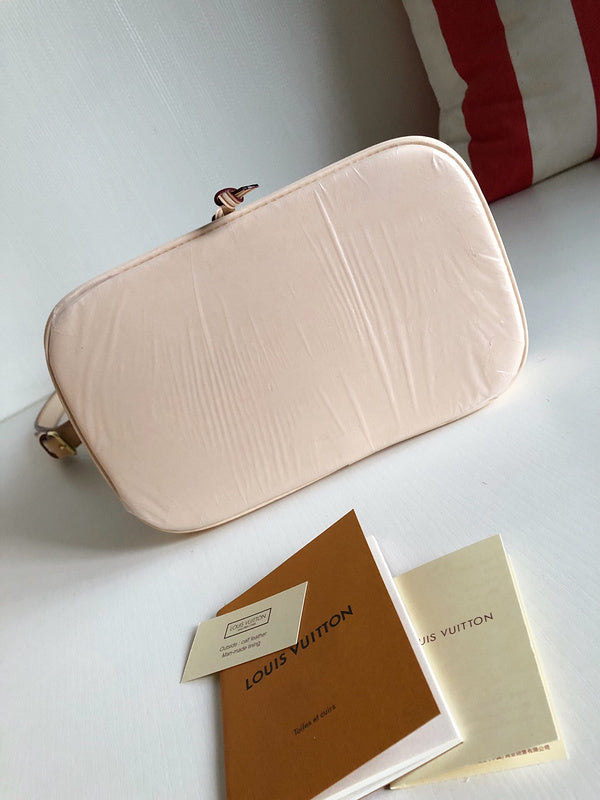 Luxurious Totes - Latest - 9754
