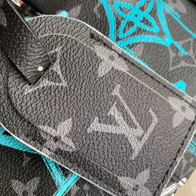 LOV - Luxurious Totes - 819
