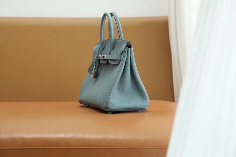 LOV - Luxurious Totes - 183