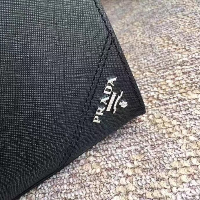 PDA - Luxurious Totes - 136