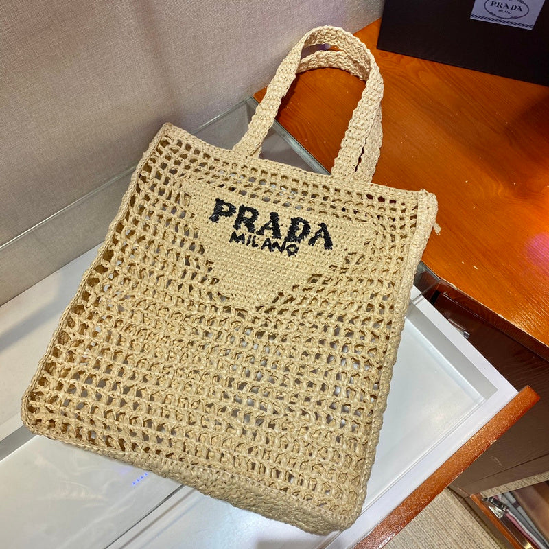PDA - Luxurious Totes - 160