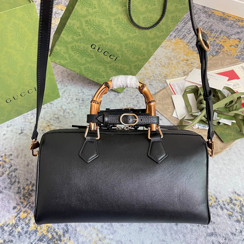 GUI - Luxurious Totes - 820