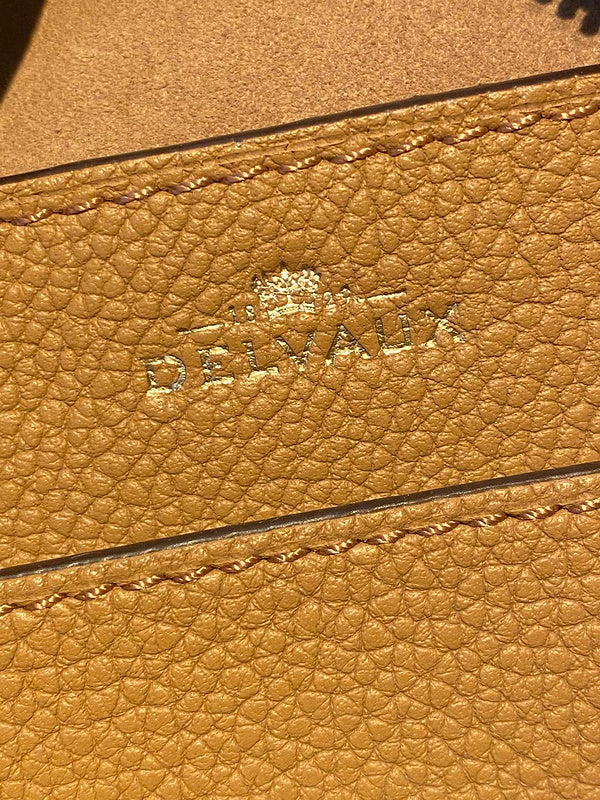 Luxurious Totes - Latest - 6095