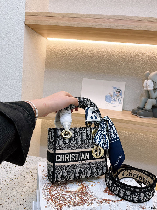 Luxurious Totes - DOR2 Bags - 327