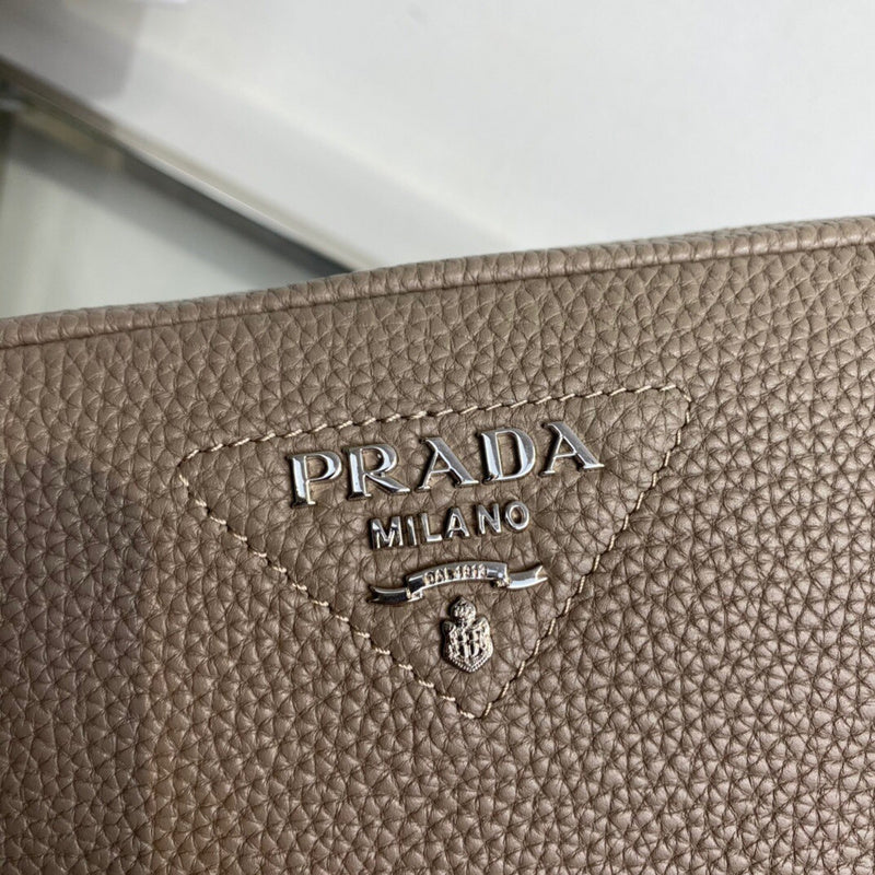 Luxurious Totes - Latest - 4588