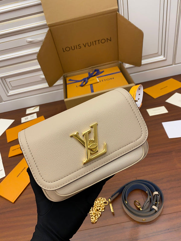 LOV - Luxurious Totes - 2091