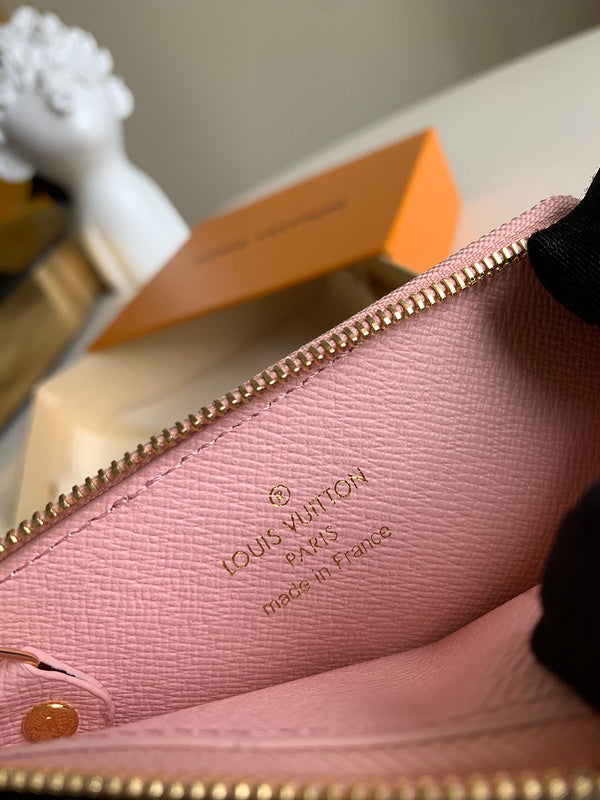 Luxurious Totes - Latest - 830