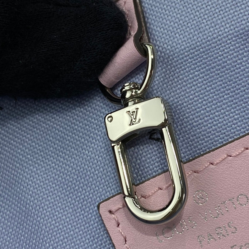 LOV - Luxurious Totes - 2569