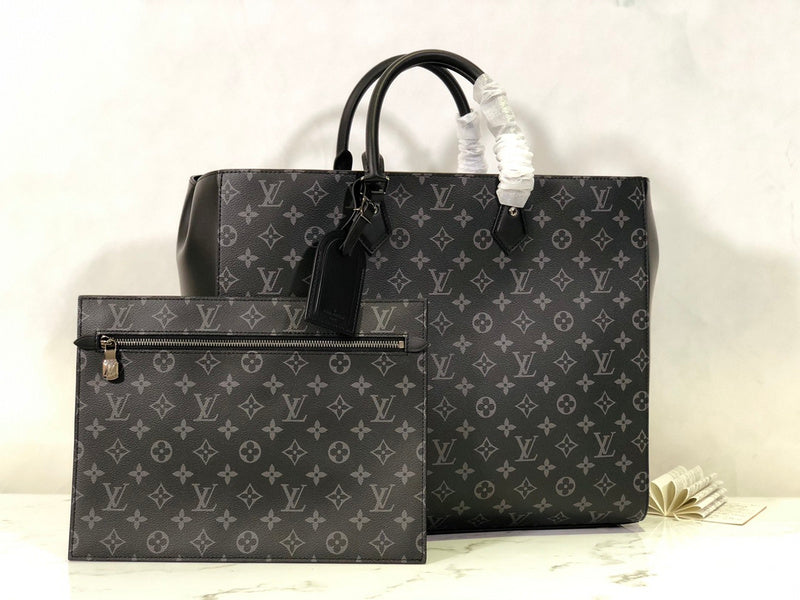 LOV - Luxurious Totes - 922