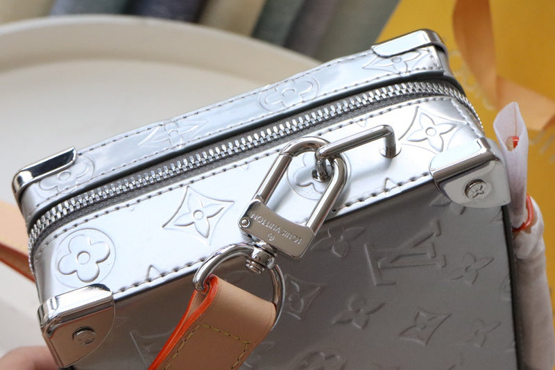 LOV - Luxurious Totes - 2371