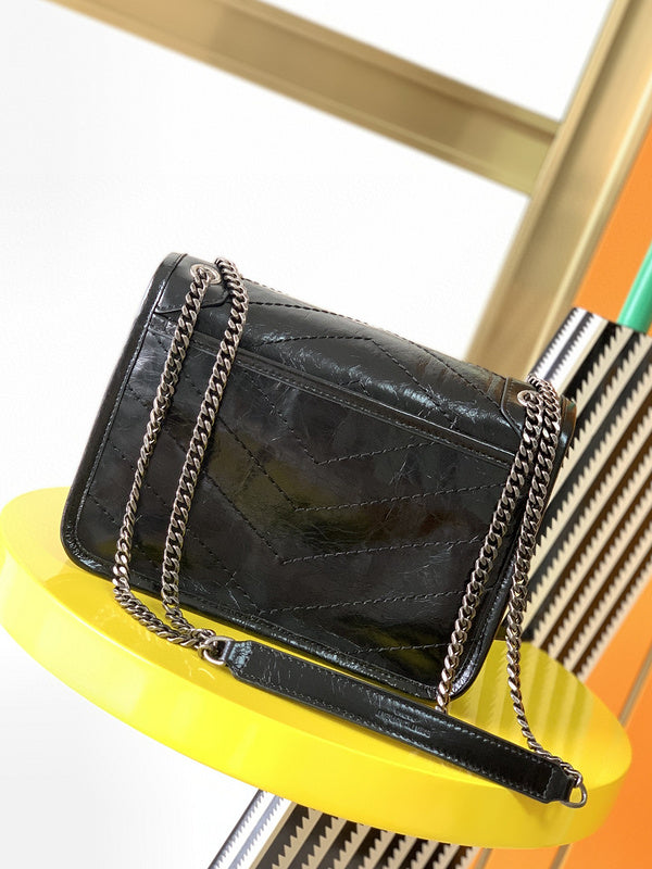 Luxurious Totes - Latest - 8885