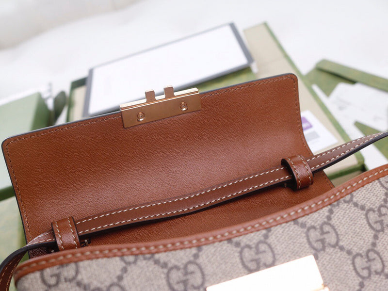 GUI - Luxurious Totes - 764