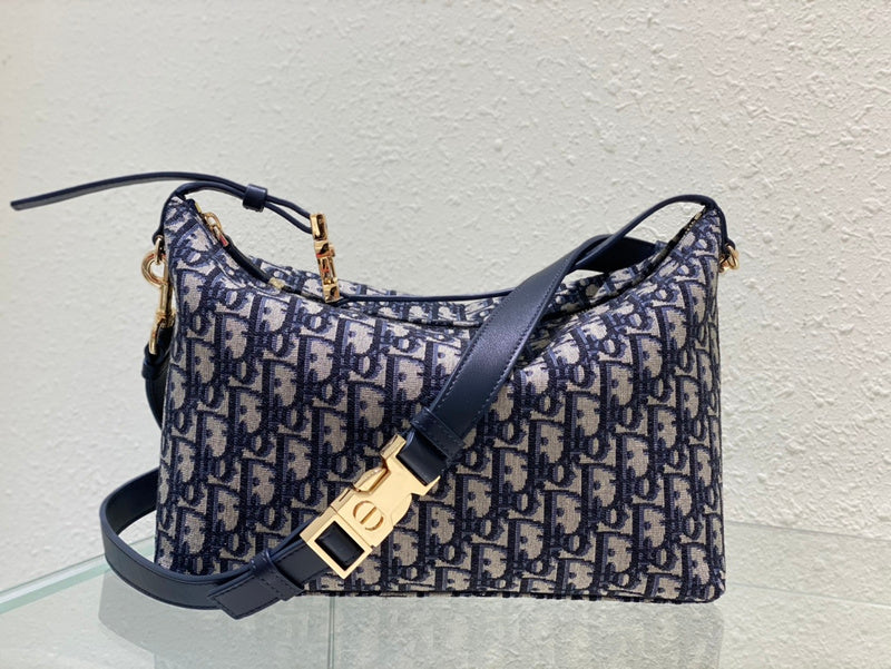 Luxurious Totes - Latest - 6412