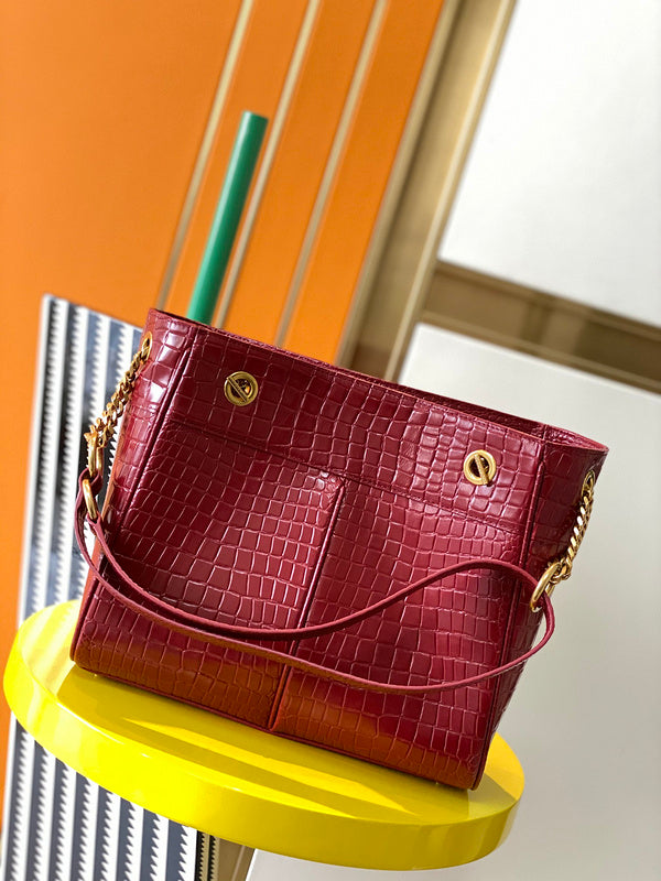 Luxurious Totes - Latest - 9236