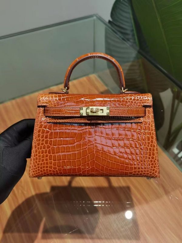 HMS - Luxurious Totes - 004