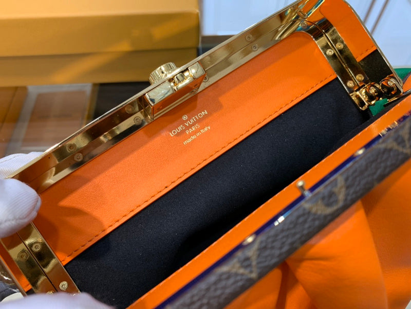 Luxurious Totes - Latest - 1669