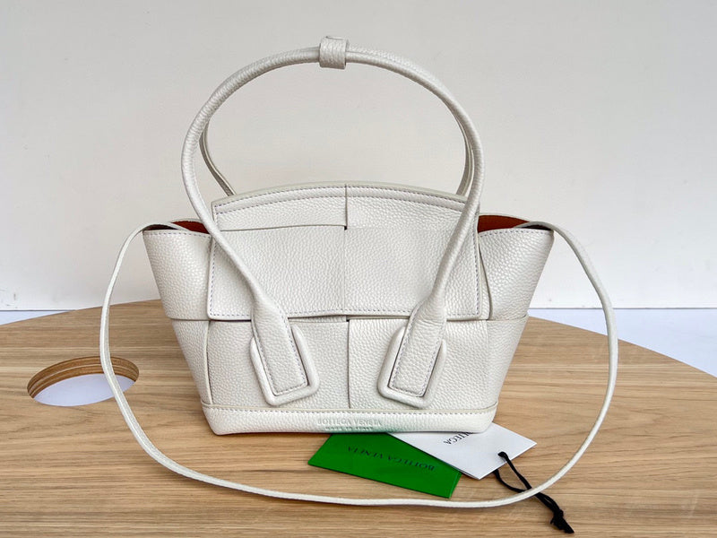 Luxurious-Totes - BV Bags - 2832