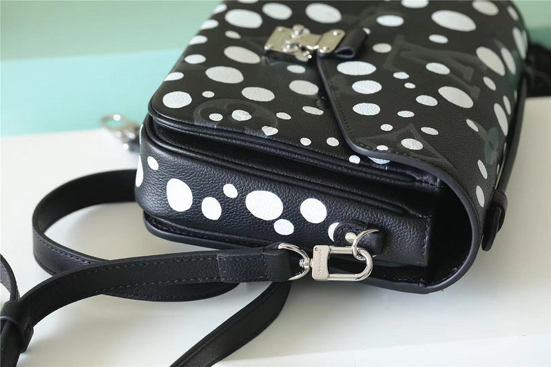 Lux-Totes - LOV Bags - 474