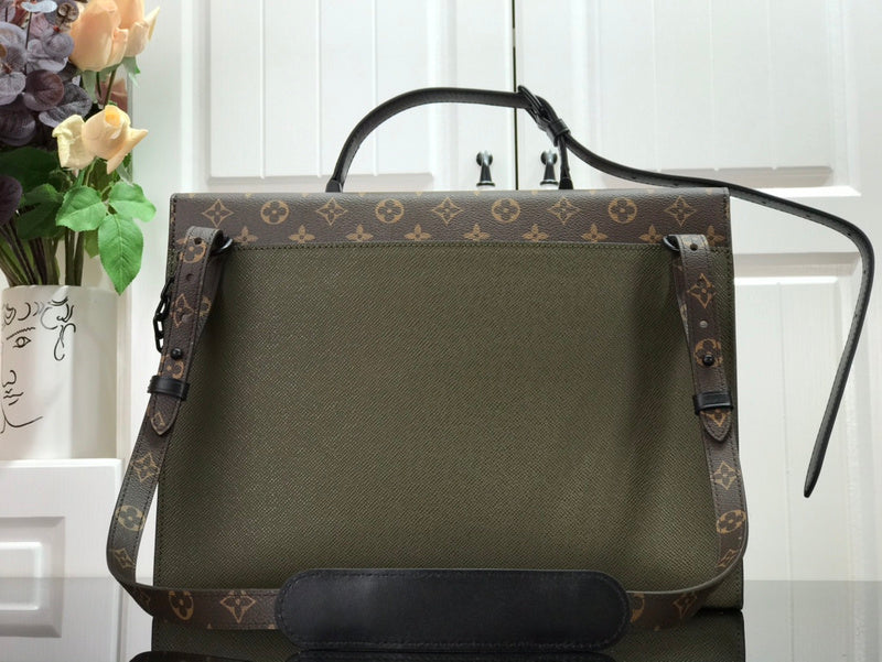 LOV - Luxurious Totes - 2497
