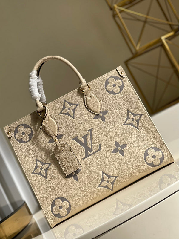 LOV - Luxurious Totes - 2548