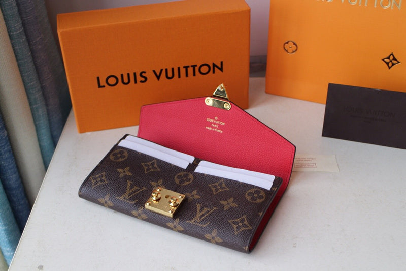 Luxurious Totes - Latest - 2643
